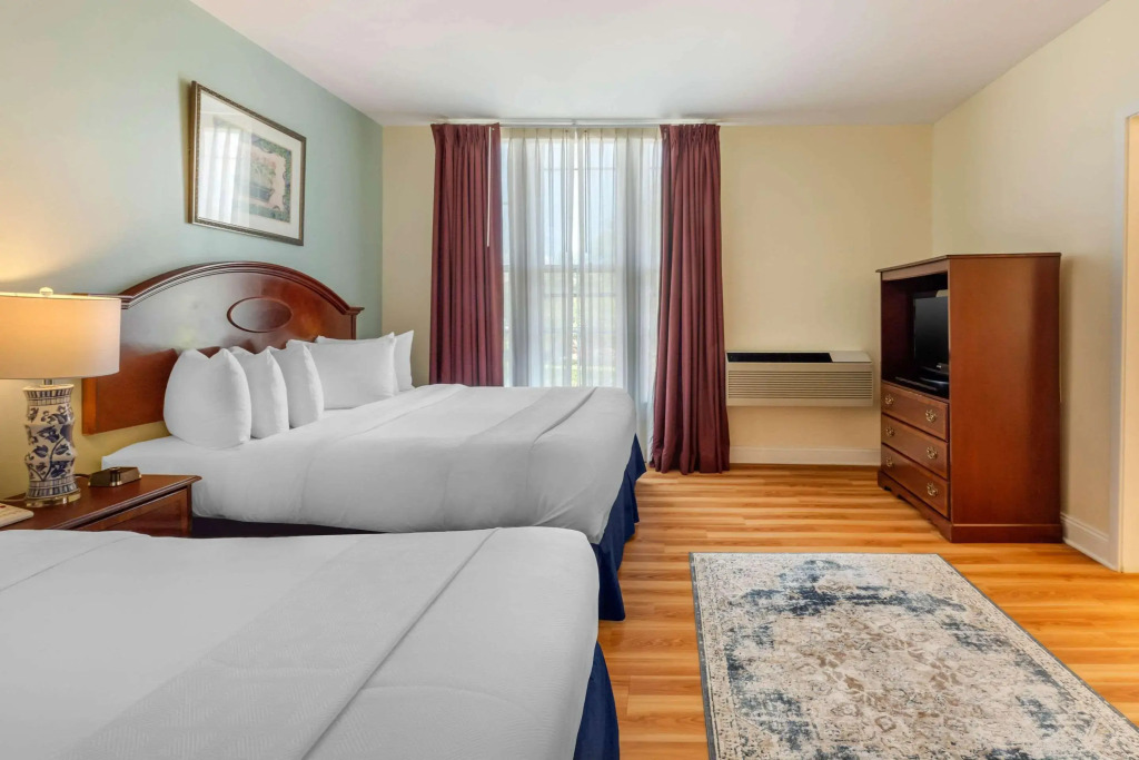 The Carriage House Inn Newport
