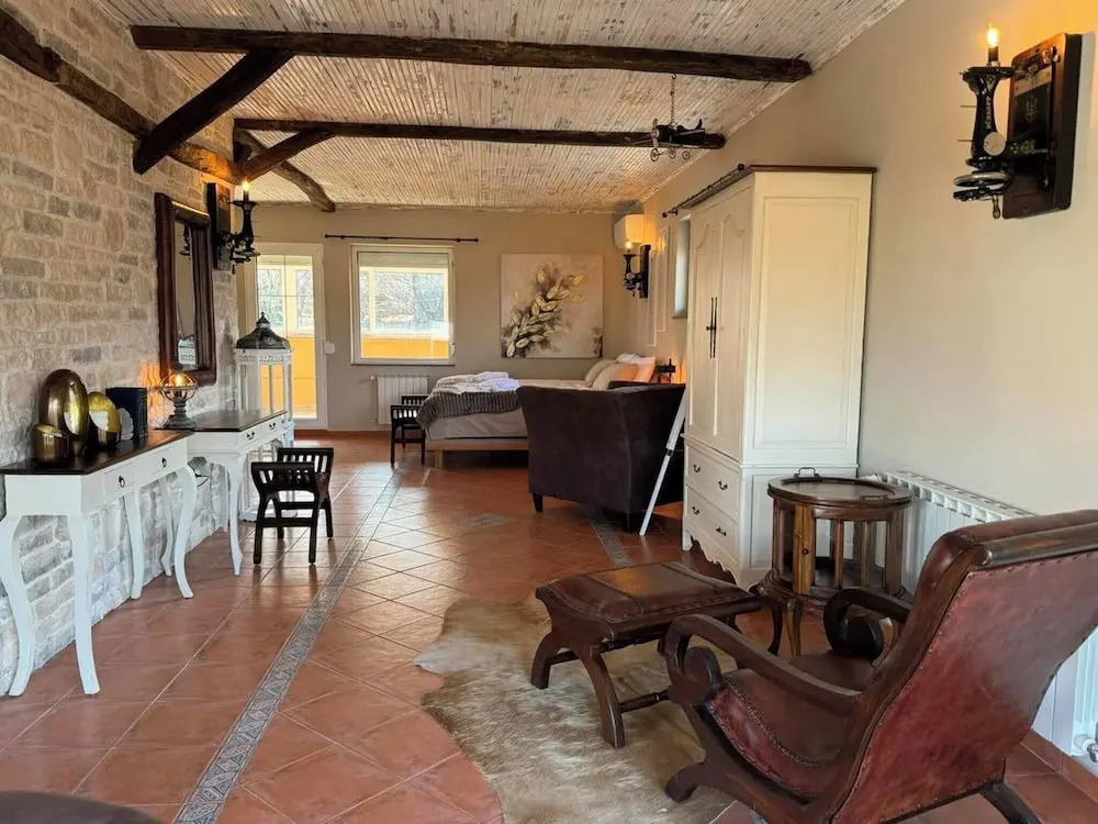 Villa Boyana City & Relax with Hot Jacuzzi and Sauna by BookVillaBG