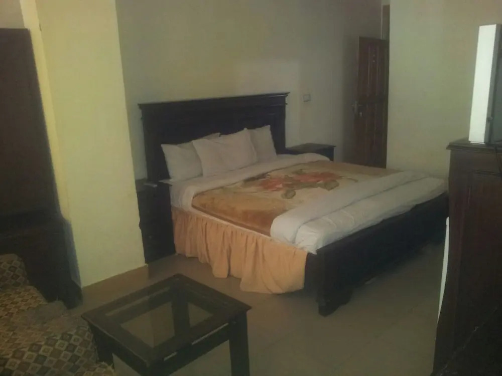 Move-N-Pick Murree