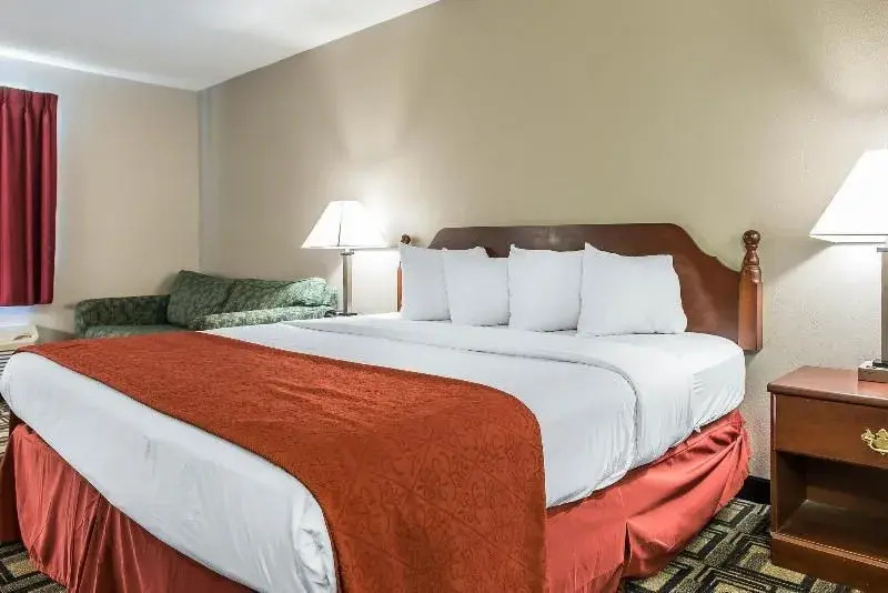 Quality Inn & Suites Mason