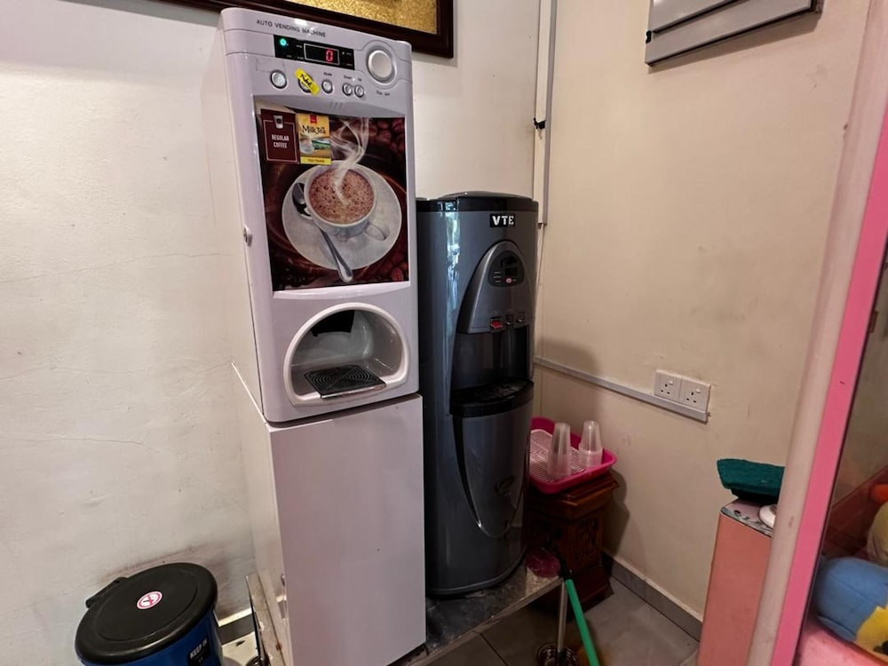 OYO 91242 Muar Golden Horse Hotel
