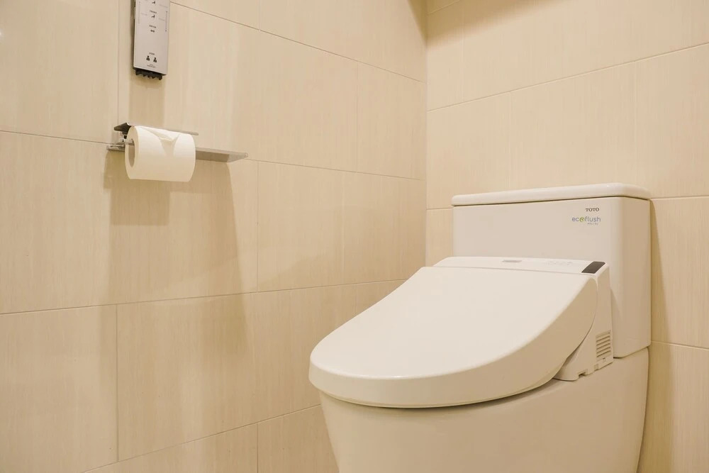 Nice And Elegant 1Br At Branz Simatupang Apartment