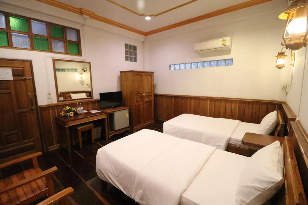 phuglong bedandbreakfast