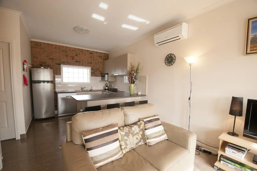 Yarra Glen Racecourse Apartments