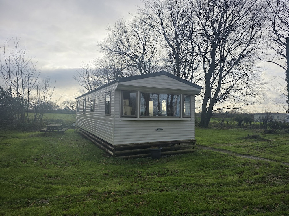 Caravan 5 at Blackmoor Farm Near Tenby