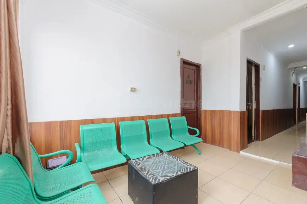 My home2 Mall Ciputra Cibubur Redpartner