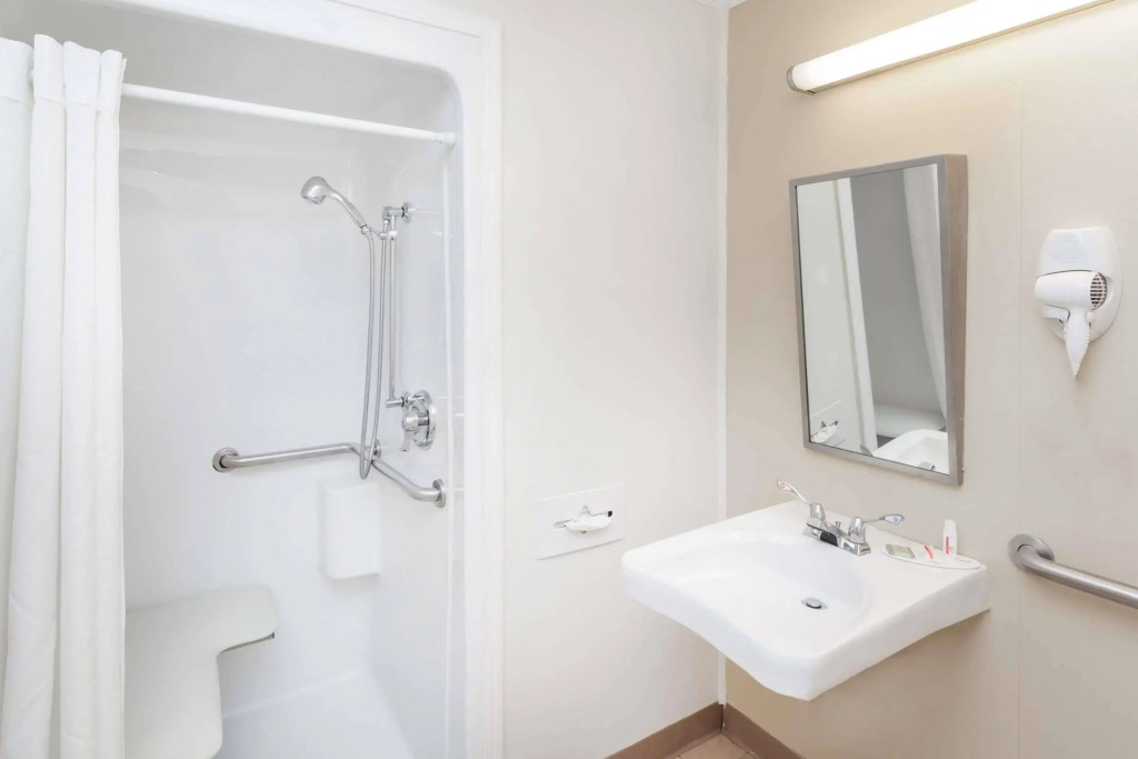 Quality Inn Mishawaka - South Bend