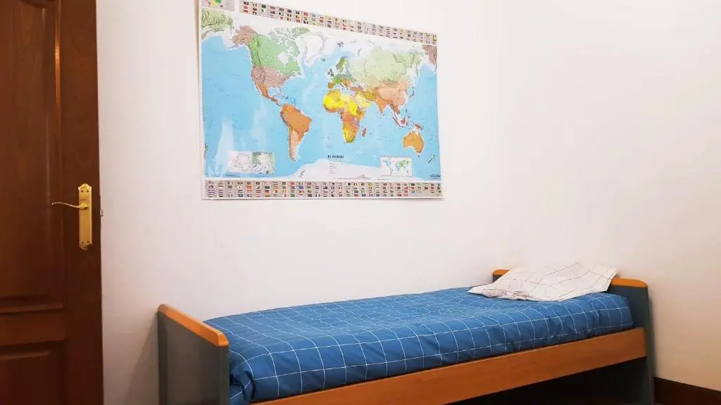 habitación, salita y baño privado, REATE LBI00466