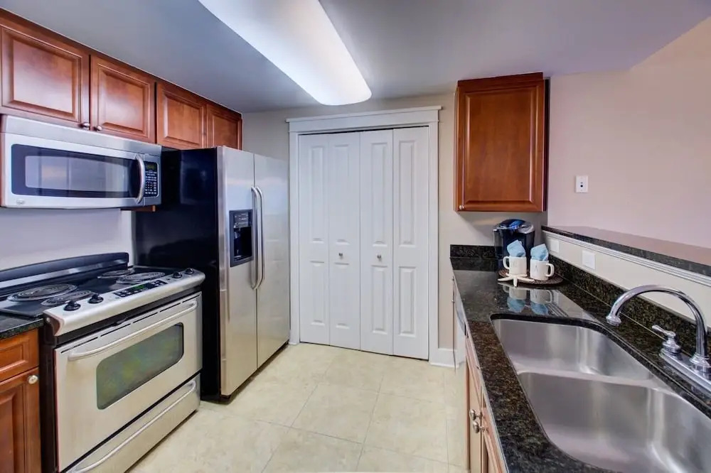 Waterscape B312 2 Bedroom Condo