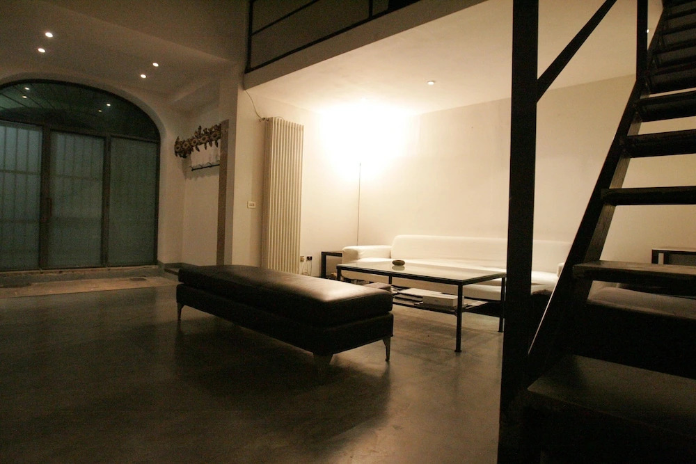 dHomes Apartments & Rooms-Duomo Delight