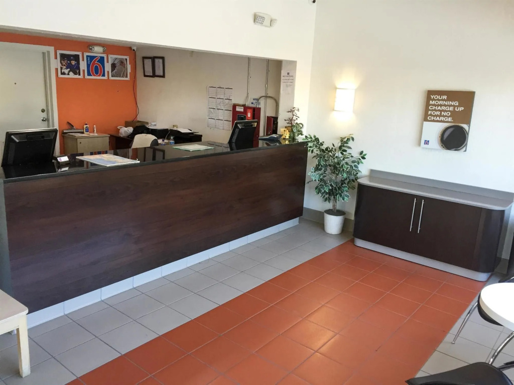 Motel 6 Newport News, VA