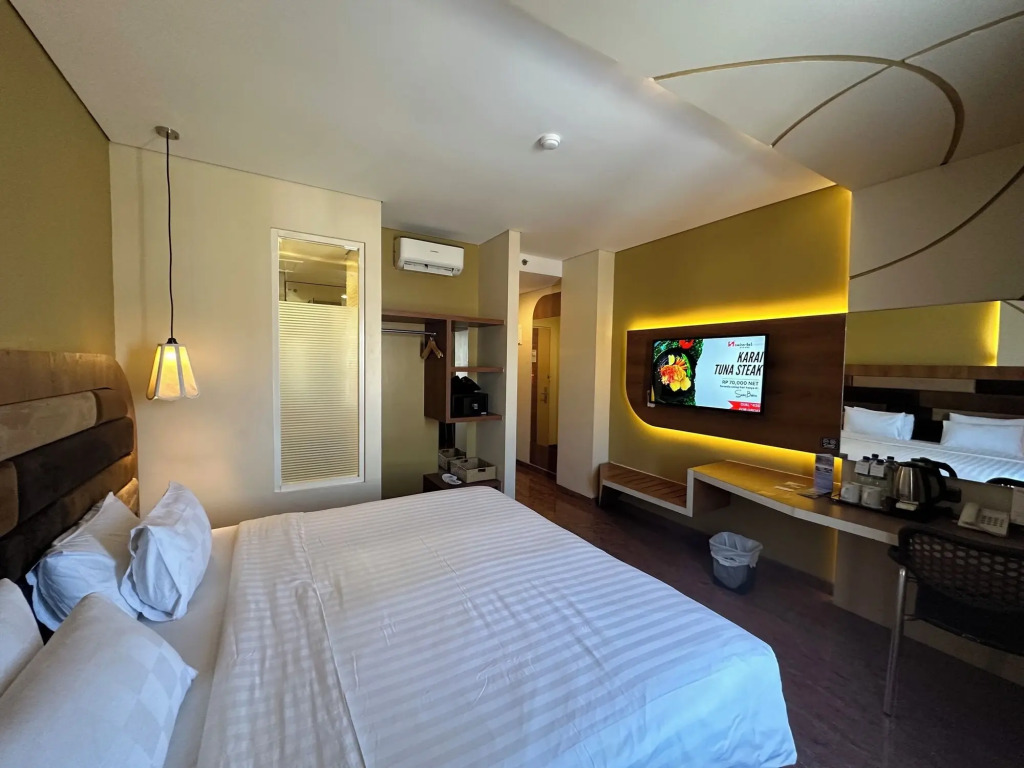 Swiss-Belcourt Kupang