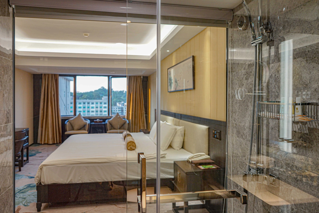 Guangdong Hotel