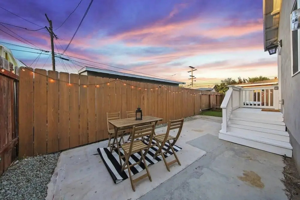 Trendy San Diego Home With Backyard and Firepit