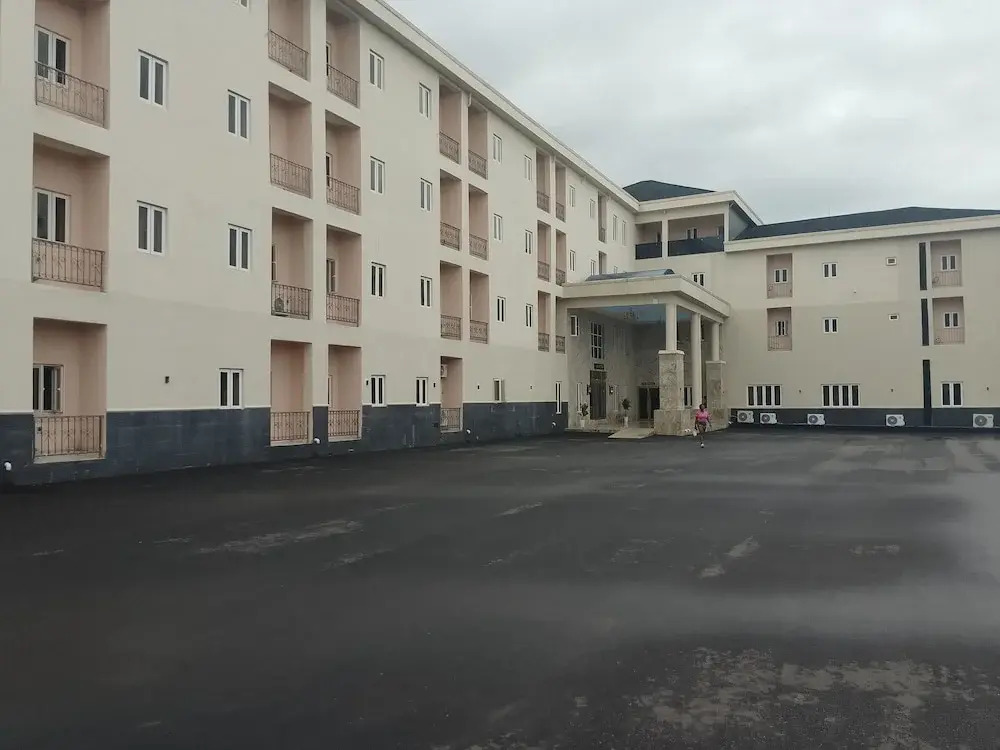 Rhocharls Hotel and Suites