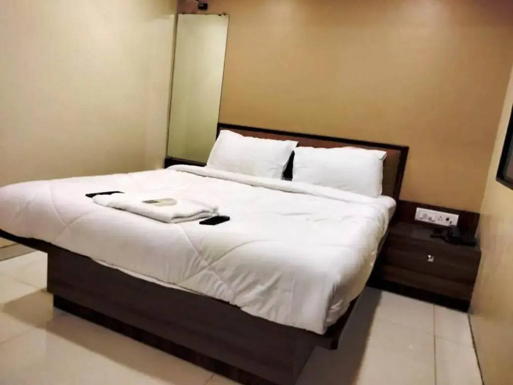 Sun Inn Residency