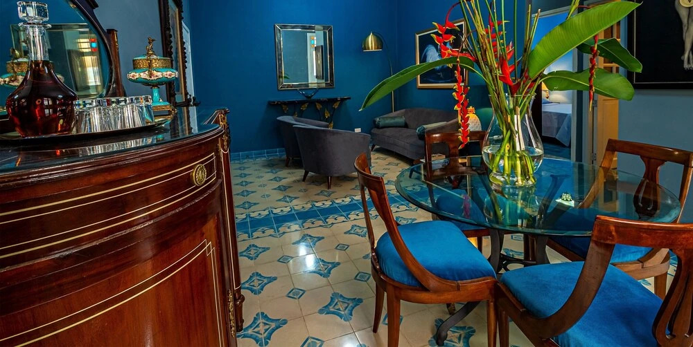 Casa Lili Teniente Rey 112