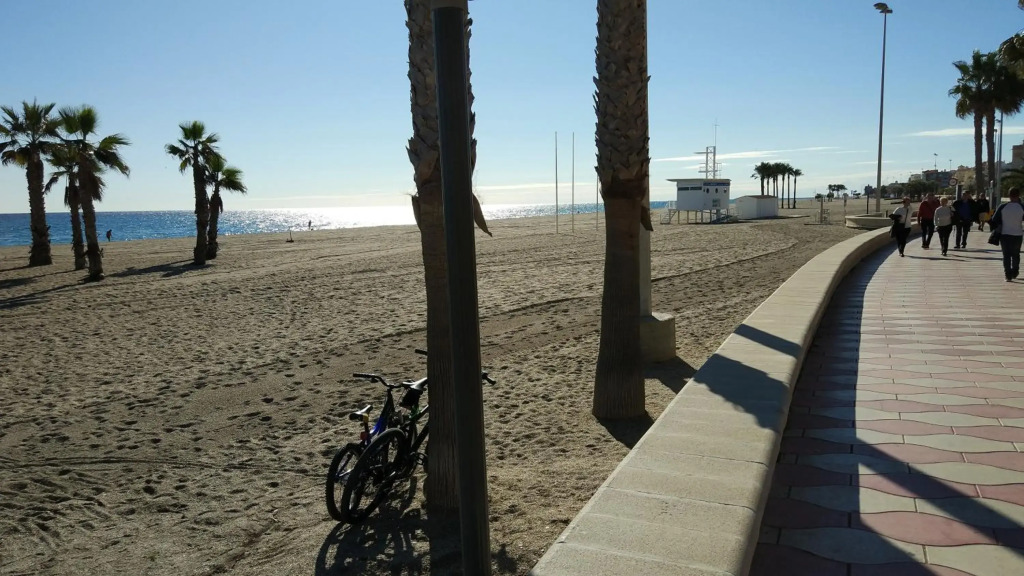 Apartamento ROQUETAS DE MAR MUY CERCA PLAYA