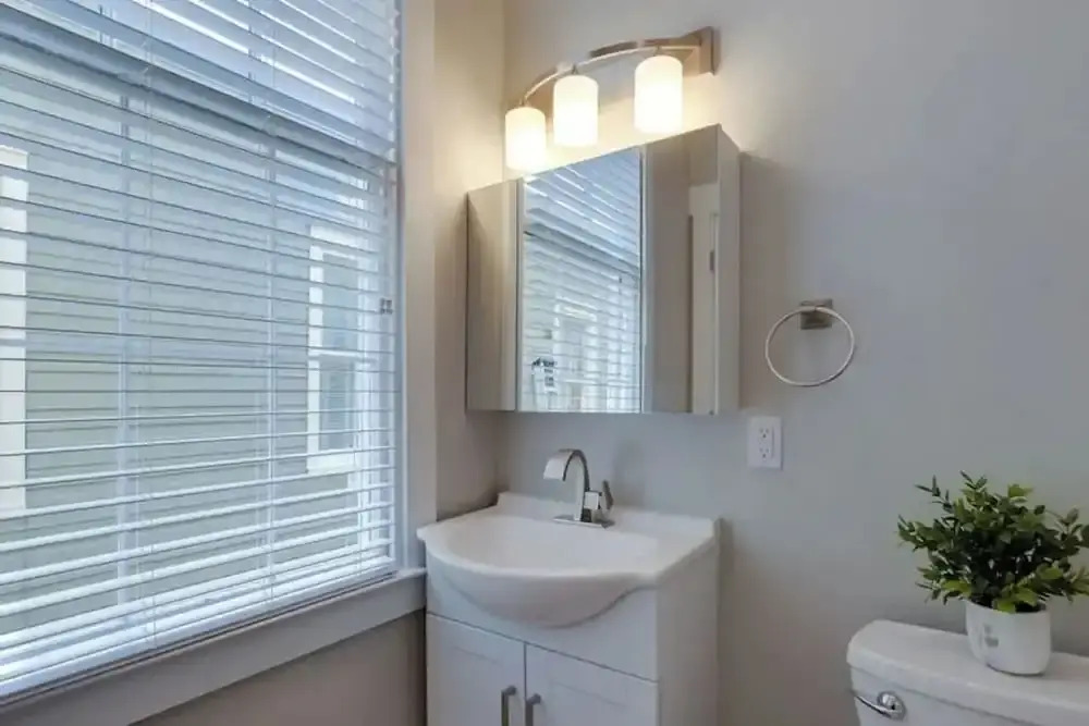 Beautifully Renovated 5 bedroom 5 bath