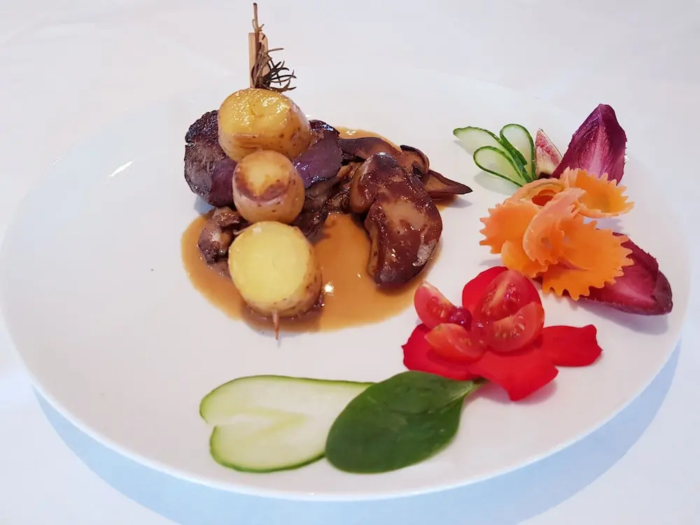 Logis Hôtel & Restaurant - Les Tuileries