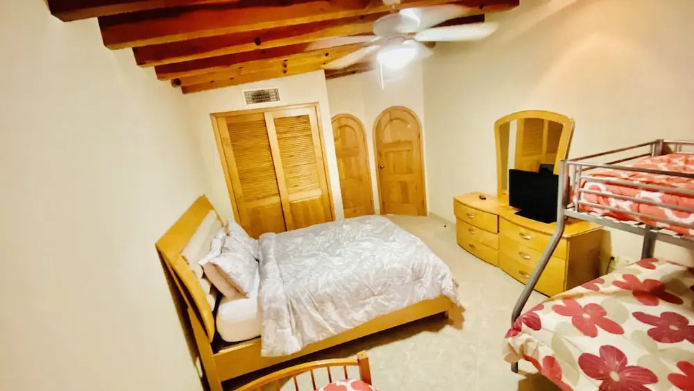 Villa 6 - 4 Br Villa