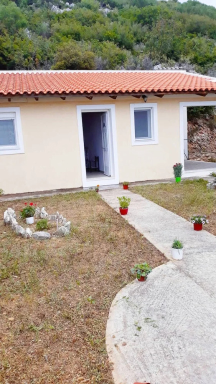 Ionian Balcony Dreamy Haven in Kefalonia w Sea View