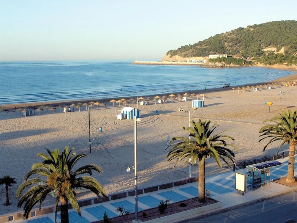 Apartment With 2 Bedrooms in Oropesa, With Shared Pool, Furnished Terrace and Wifi Near the Beach
