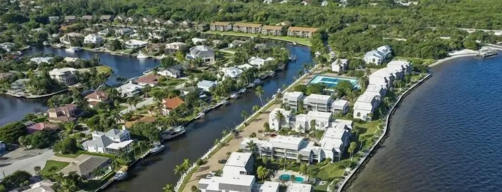 Mariner Pointe 323