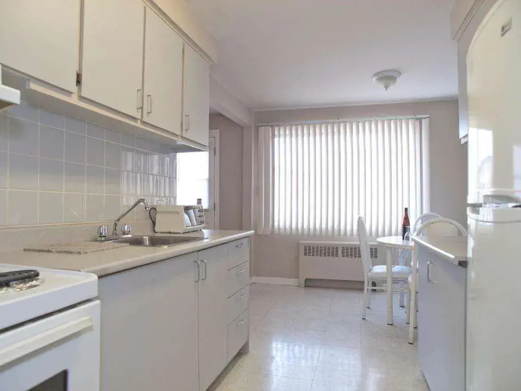 Beausejour Apartments - Hotel Dorval