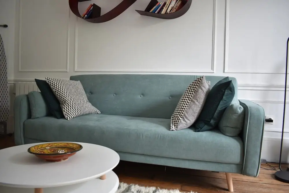 2 Bedroom Flat on Quai de Valmy