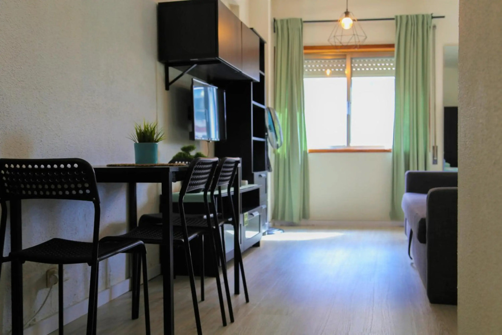 Bonsai Apartment I