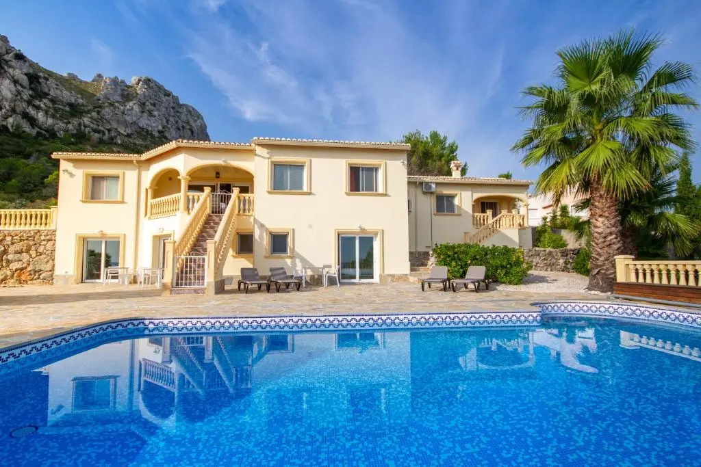 Casa Lennisa