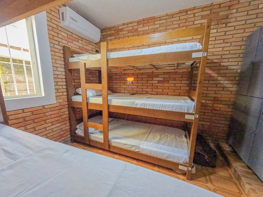 QG GUEST HOUSE - Guarujá