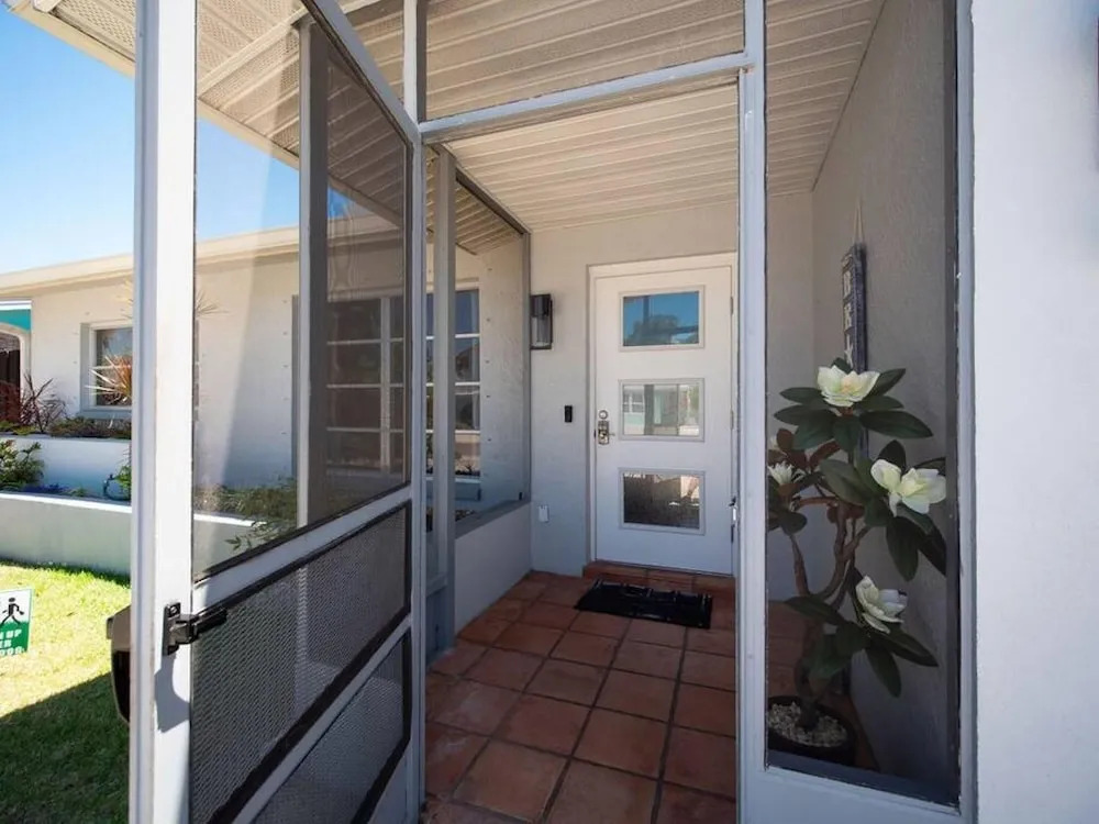 Steps to Beach Heated Pool