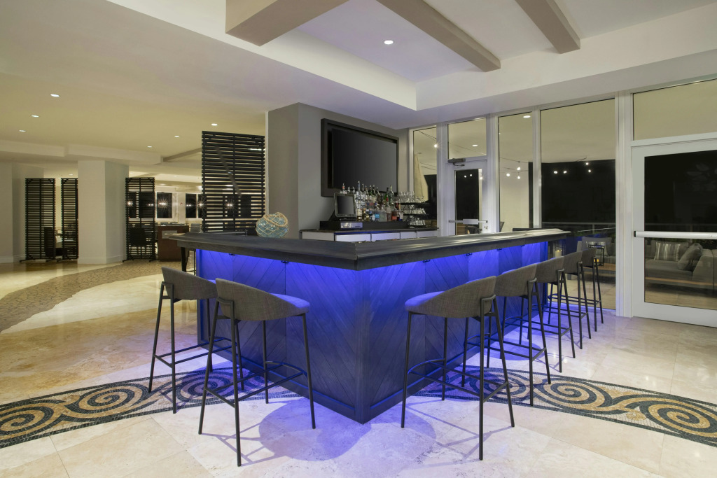 DoubleTree by Hilton Ocean Point Resort - North Miami Beach