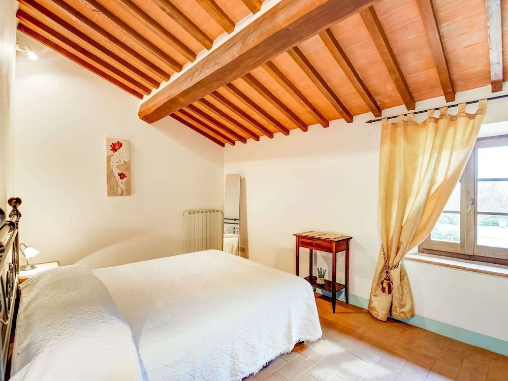 Holiday Home in Radicofani - Siena With Terrace