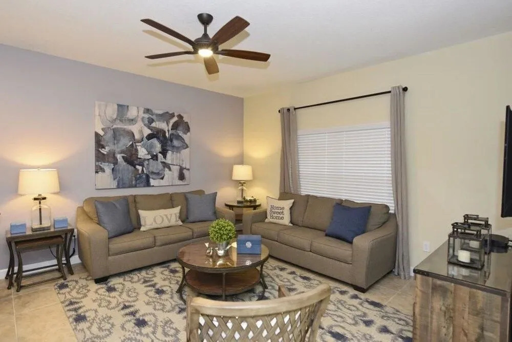 4872 Storey Lake Townhome 4 Bedroom by Florida Star