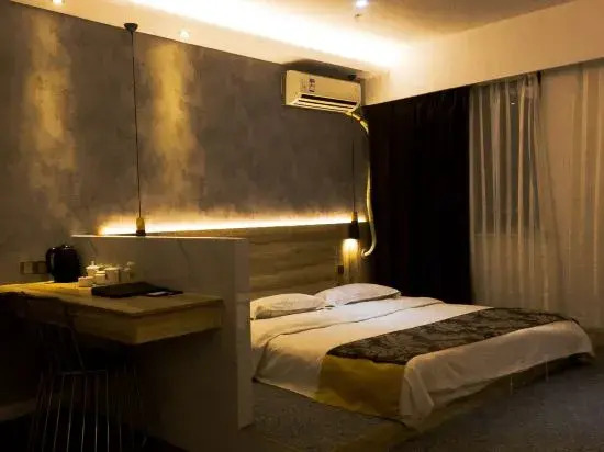 Loft Hotel