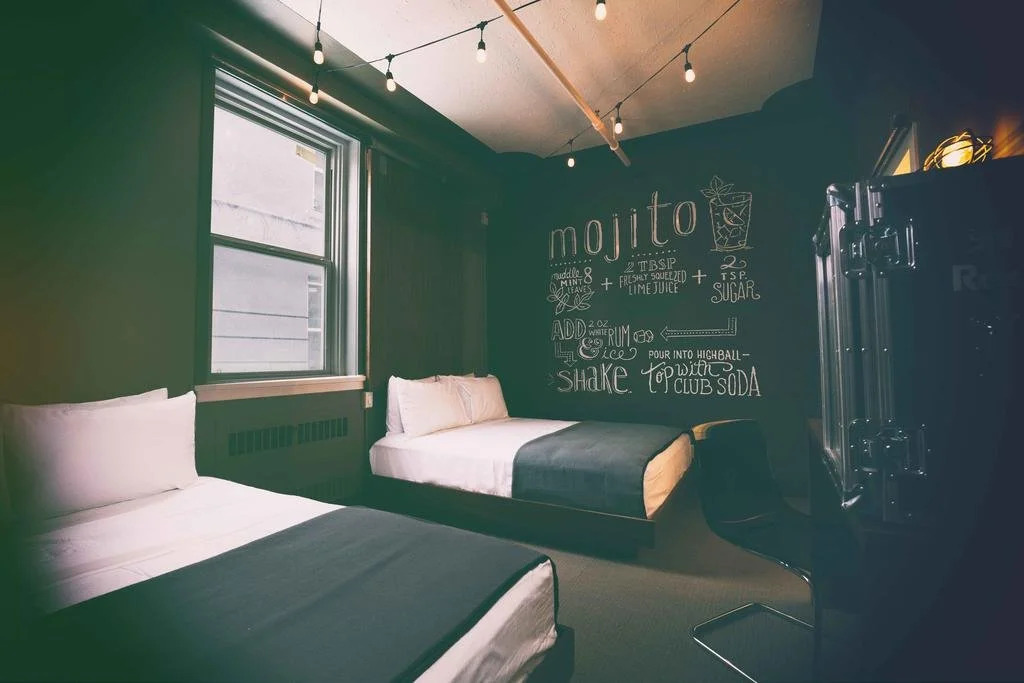 Crash Hotel Downtown Edmonton