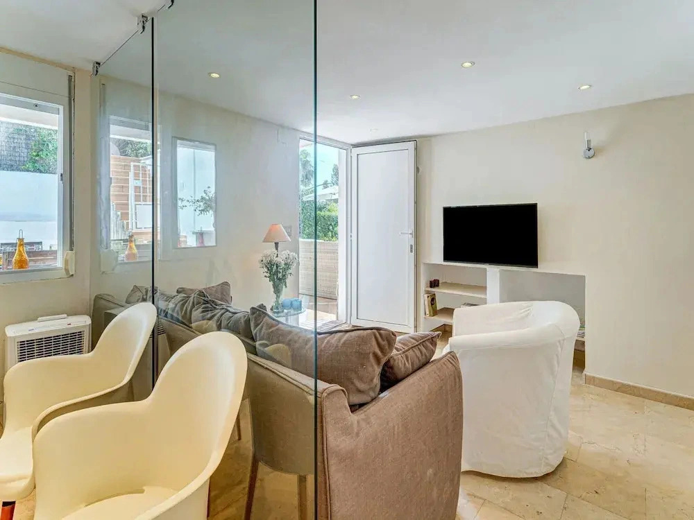 Villa in Oliva near Platja dOliva Beach