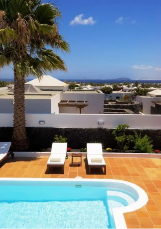 106072 - Villa in Playa Blanca