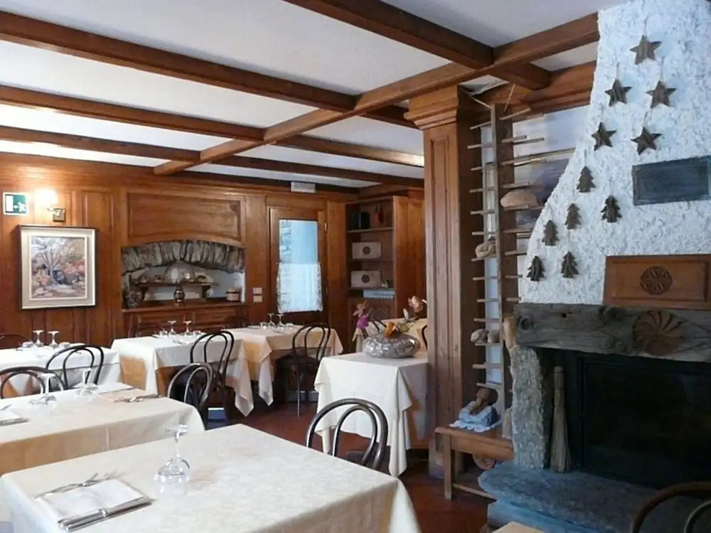 À lHostellerie Du Paradis