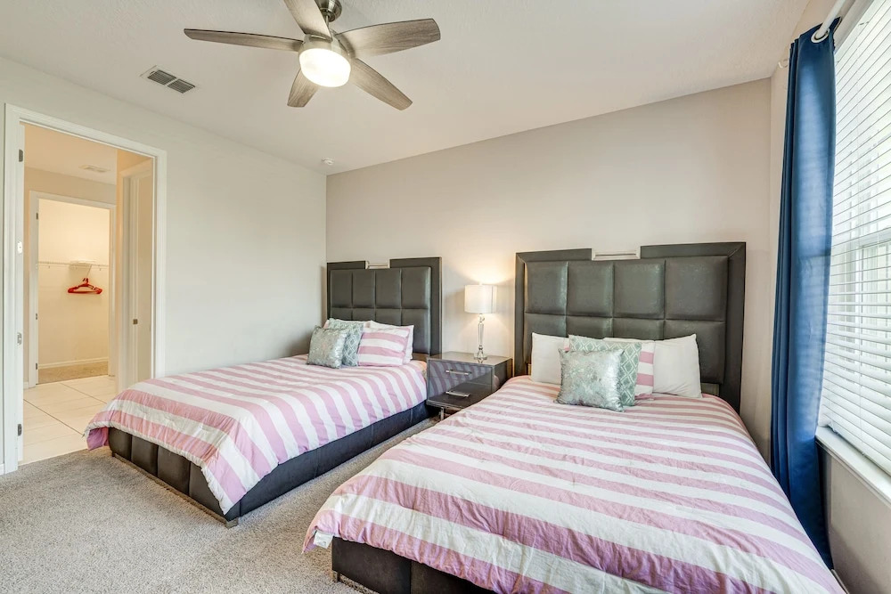 8 Mi to Disney: Spacious Home w/ Pool in Kissimmee