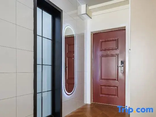 Tangtang apartment (Suning Plaza store, Chuzhou)