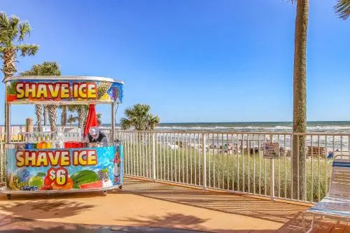 Splash Resort 907W