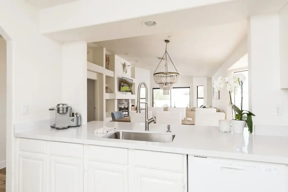 Western Hills-private Pool-putting Green-games & More!