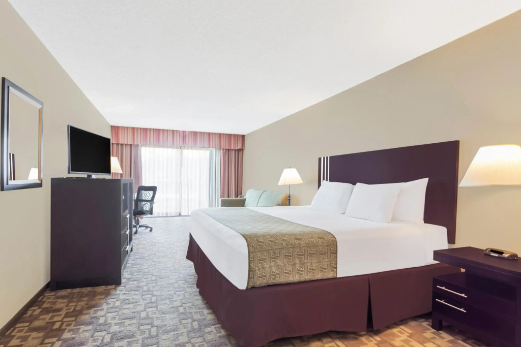 Days Inn By Wyndham Bellingham WA
