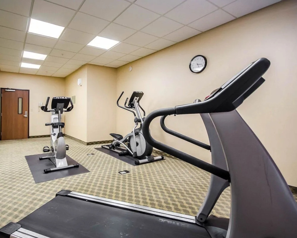 Comfort Inn & Suites