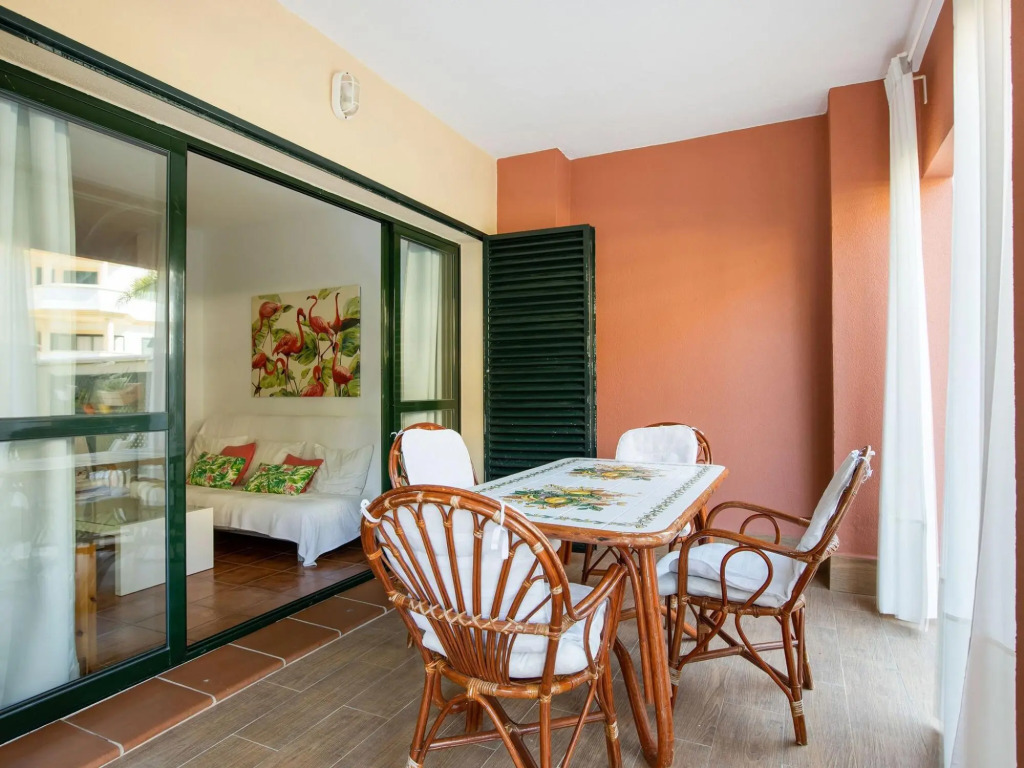 Charming Apartment in Zahara de los Atunes Near Beach