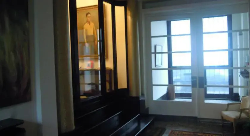 B&B Acacia